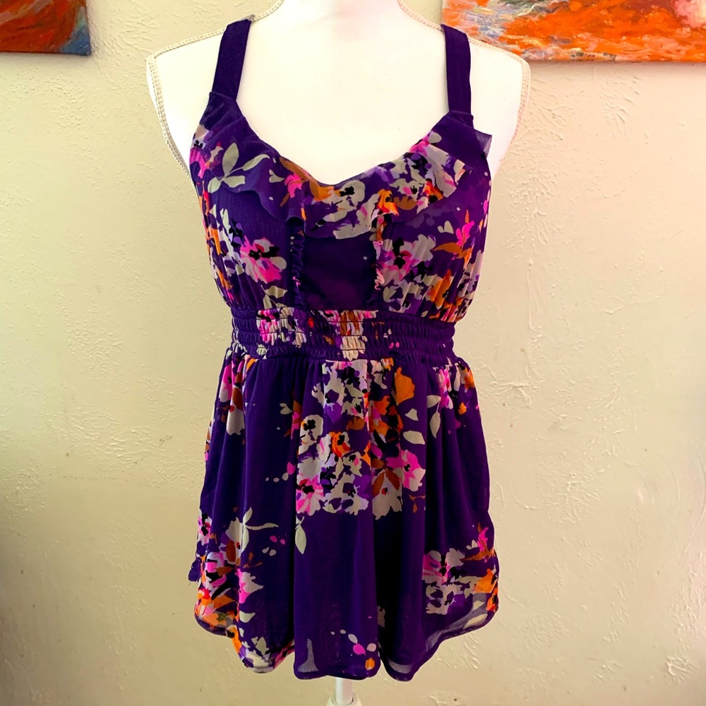 Purple floral Express tank top - size medium
